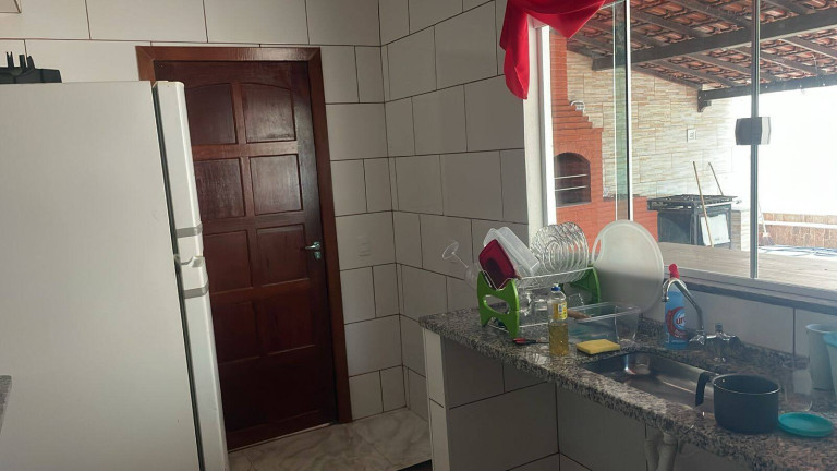 Imagem Casa com 2 Quartos à Venda, 300 m² em Centro - Araruama Imagem Casa com 2 Quartos à Venda, 300 m² em Centro - Araruama