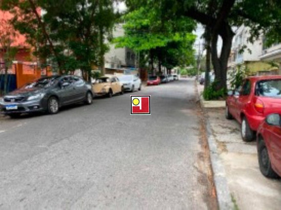 Imagem Casa com 4 Quartos à Venda, 117 m² em Olaria - Rio De Janeiro Imagem Casa com 4 Quartos à Venda, 117 m² em Olaria - Rio De Janeiro