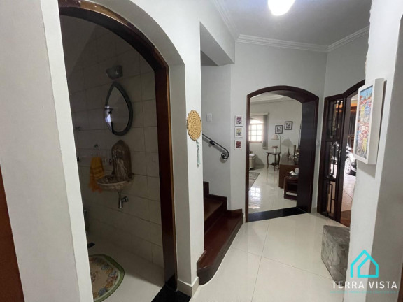 Imagem Casa com 4 Quartos à Venda, 334 m² Imagem Casa com 4 Quartos à Venda, 334 m²