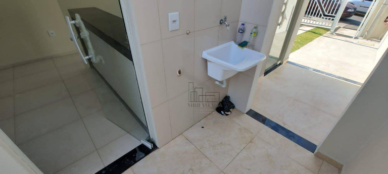 Imagem Casa com 2 Quartos à Venda, 64 m² em Roma - Volta Redonda Imagem Casa com 2 Quartos à Venda, 64 m² em Roma - Volta Redonda