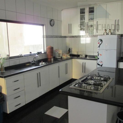 Imagem Casa com 3 Quartos à Venda, 332 m² em Vila Curuça - Santo André