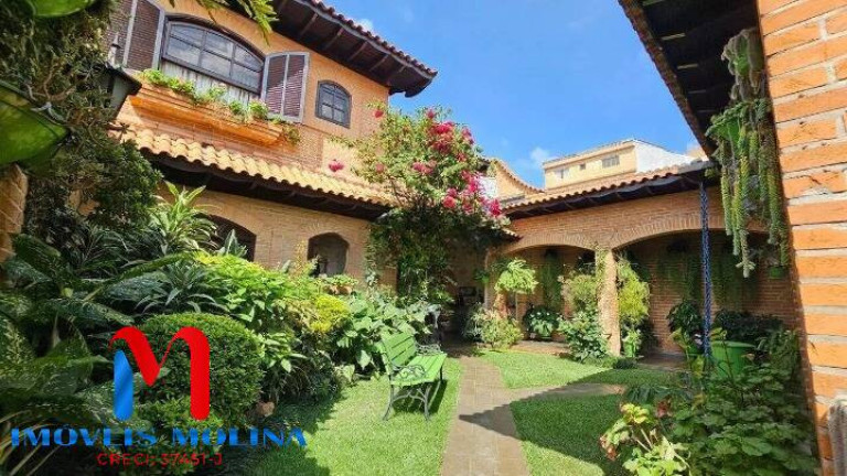 Foto do imóvel Casa com 5 Quartos à Venda, 761 m² em Osvaldo Cruz - São Caetano Do Sul