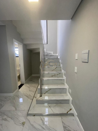 Imagem Sobrado com 3 Quartos à Venda, 152 m² em Xaxim - Curitiba