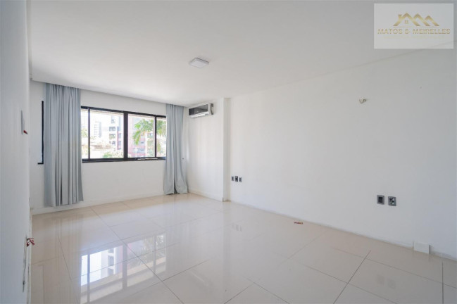 Imagem Apartamento com 3 Quartos à Venda, 210 m² em Meireles - Fortaleza Imagem Apartamento com 3 Quartos à Venda, 210 m² em Meireles - Fortaleza