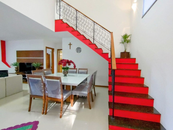 Imagem Casa com 4 Quartos à Venda, 160 m² em Vargem Grande - Teresópolis Imagem Casa com 4 Quartos à Venda, 160 m² em Vargem Grande - Teresópolis