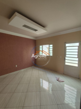 Imagem Casa com 3 Quartos à Venda, 450 m² em Jardim Rosa Cruz - Mogi Guaçu Imagem Casa com 3 Quartos à Venda, 450 m² em Jardim Rosa Cruz - Mogi Guaçu