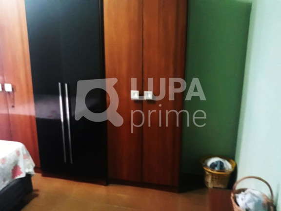 Imagem Casa com 3 Quartos à Venda, 250 m² em Jardim Guanca - São Paulo Imagem Casa com 3 Quartos à Venda, 250 m² em Jardim Guanca - São Paulo