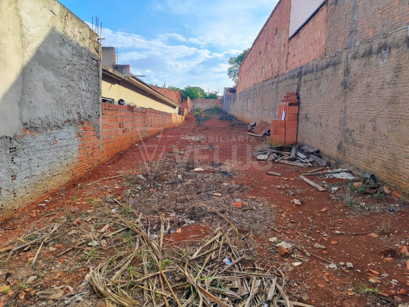 Imagem Terreno à Venda,  em Vila Mazzei - Itapetininga