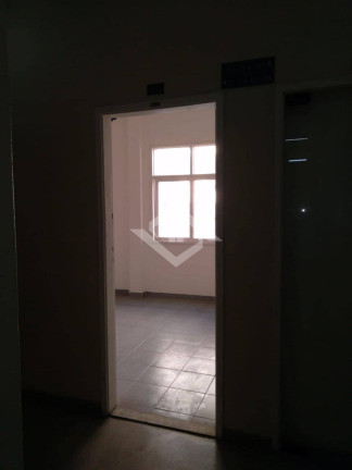 Imagem Sala Comercial à Venda, 18 m² em Centro - Niterói Imagem Sala Comercial à Venda, 18 m² em Centro - Niterói