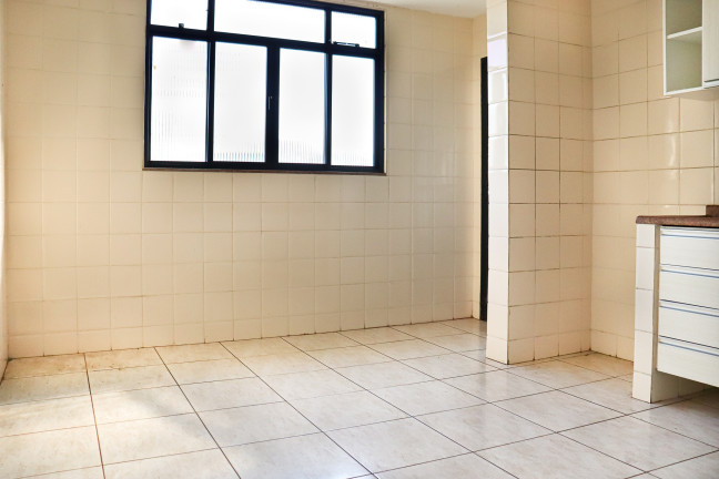 Imagem Casa com 2 Quartos à Venda, em Campo Grande - Rio De Janeiro Imagem Casa com 2 Quartos à Venda, em Campo Grande - Rio De Janeiro