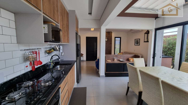 Imagem Casa com 5 Quartos à Venda, 125 m² em Cotia