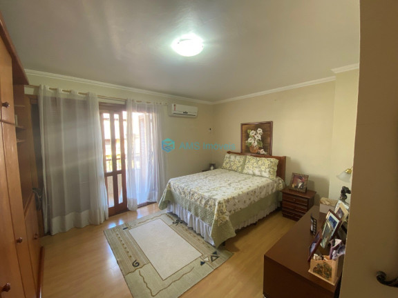 Imagem Sobrado com 3 Quartos à Venda, 185 m² em Moinhos De Vento - Canoas