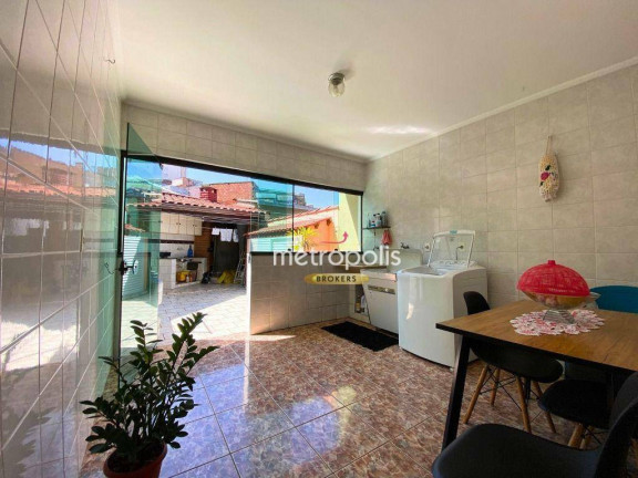 Imagem Sobrado com 6 Quartos à Venda, 280 m² em Vila Palmares - Santo André Imagem Sobrado com 6 Quartos à Venda, 280 m² em Vila Palmares - Santo André