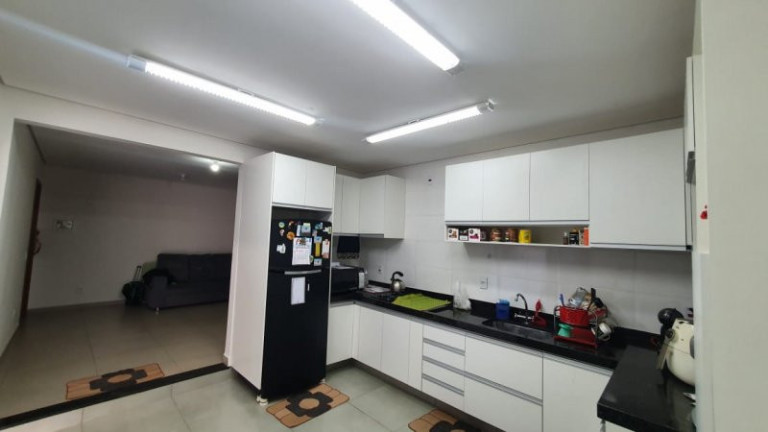Imagem Casa com 2 Quartos à Venda, 275 m² em Vila Souto - Bauru
