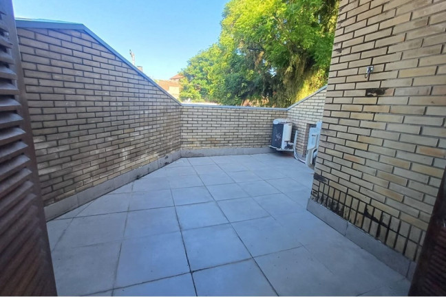 Imagem Casa com 4 Quartos à Venda, 738 m² em Partenon - Porto Alegre Imagem Casa com 4 Quartos à Venda, 738 m² em Partenon - Porto Alegre