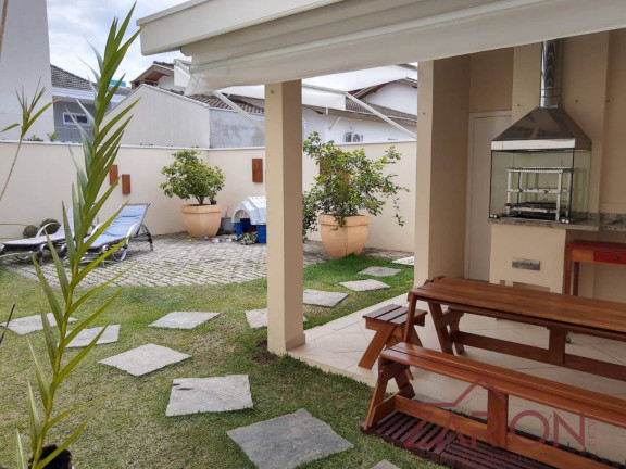 Imagem Casa com 3 Quartos à Venda, 237 m² em Bairro Dos Guedes - Tremembé
