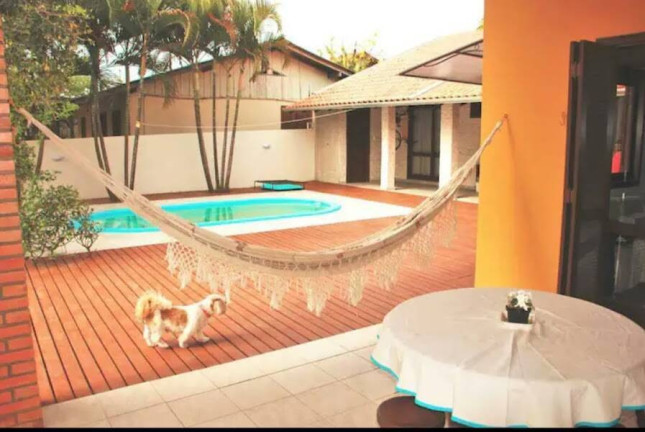 Imagem Casa com 3 Quartos à Venda, 100 m² em Bombas - Bombinhas