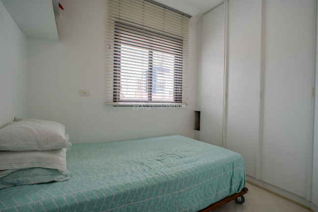 Imagem Apartamento com 3 Quartos à Venda, 204 m² em água Verde - Curitiba