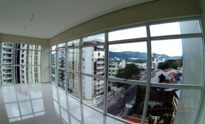Imagem Apartamento com 3 Quartos à Venda, 239 m² em Agronômica - Florianópolis