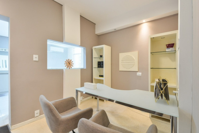 Imóvel Comercial à Venda, 109 m² em Mirandópolis - São Paulo