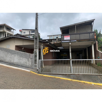 Casa à Venda,  em Tabuleiro - Camboriú
