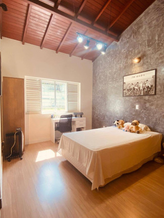 Imagem Casa com 4 Quartos à Venda, 257 m² em Observatório - Vinhedo Imagem Casa com 4 Quartos à Venda, 257 m² em Observatório - Vinhedo