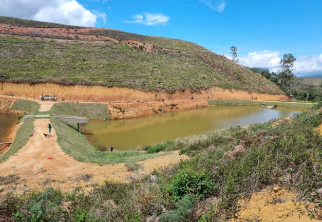 Imagem Terreno à Venda, 700.000 m² Imagem Terreno à Venda, 700.000 m²