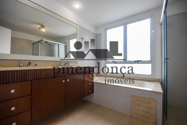 Imagem Apartamento com 2 Quartos à Venda, 270 m² em Pinheiros - São Paulo Imagem Apartamento com 2 Quartos à Venda, 270 m² em Pinheiros - São Paulo