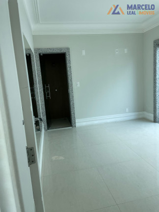 Imagem Casa com 4 Quartos à Venda, 284 m² em Boa Vista - Vitória Da Conquista Imagem Casa com 4 Quartos à Venda, 284 m² em Boa Vista - Vitória Da Conquista