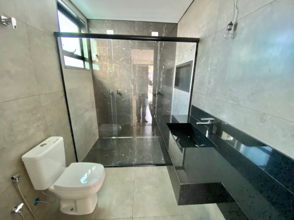 Imagem Casa com 3 Quartos à Venda, 196 m² em R$989.000,00 // Nova Gameleira - Belo Horizonte Imagem Casa com 3 Quartos à Venda, 196 m² em R$989.000,00 // Nova Gameleira - Belo Horizonte