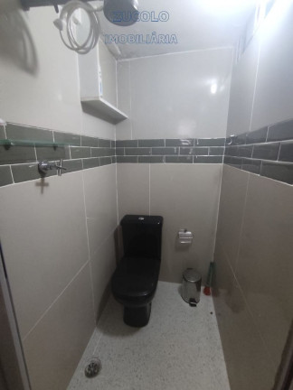 Imagem Casa com 3 Quartos à Venda, 180 m²