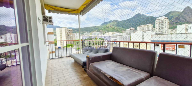 Apartamento com 2 Quartos à Venda, 75 m² em Grajaú - Rio De Janeiro