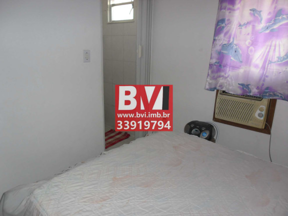 Imagem Casa com 2 Quartos à Venda, 51 m² em Vila Kosmos - Rio De Janeiro Imagem Casa com 2 Quartos à Venda, 51 m² em Vila Kosmos - Rio De Janeiro