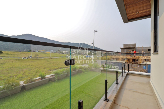 Imagem Casa com 3 Quartos à Venda, 237 m² em Lagoa Da Conceição - Florianópolis