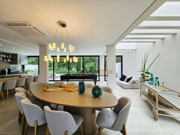 Imagem Casa com 6 Quartos à Venda, 420 m² em Riviera Módulo 11 - Bertioga Imagem Casa com 6 Quartos à Venda, 420 m² em Riviera Módulo 11 - Bertioga