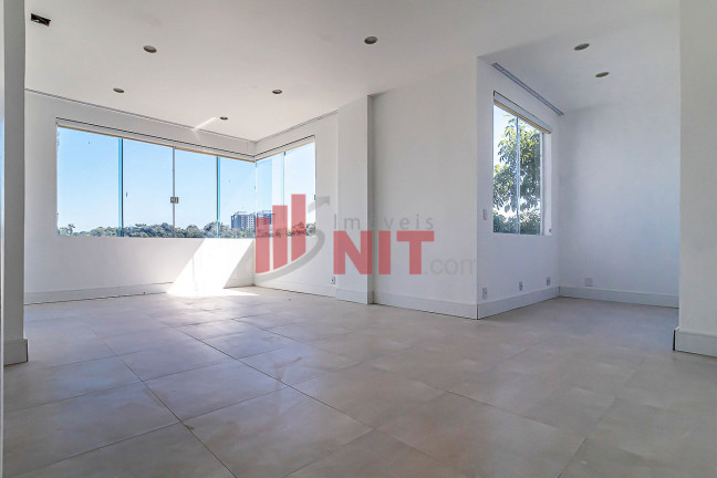 Imagem Casa com 4 Quartos à Venda, 436 m² em Vila Progresso - Niterói Imagem Casa com 4 Quartos à Venda, 436 m² em Vila Progresso - Niterói