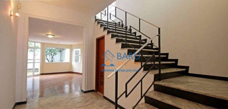 Imagem Sobrado com 3 Quartos à Venda ou Locação, 320 m² em Alto De Pinheiros - São Paulo Imagem Sobrado com 3 Quartos à Venda ou Locação, 320 m² em Alto De Pinheiros - São Paulo