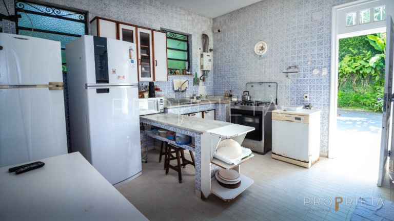 Imagem Casa com 7 Quartos à Venda, 700 m² em Leblon - Rio De Janeiro Imagem Casa com 7 Quartos à Venda, 700 m² em Leblon - Rio De Janeiro