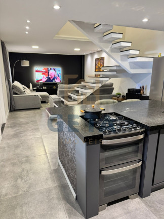Imagem Sobrado com 2 Quartos à Venda, 167 m² em Rio Pequeno - Camboriú Imagem Sobrado com 2 Quartos à Venda, 167 m² em Rio Pequeno - Camboriú
