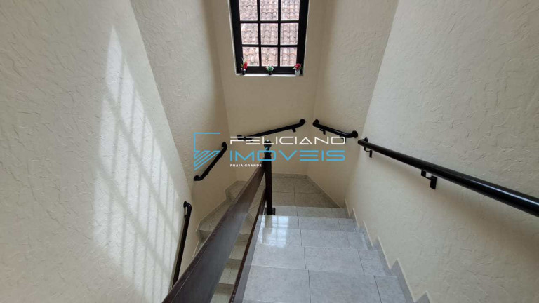 Imagem Casa com 4 Quartos à Venda, 300 m² em Canto Do Forte - Praia Grande Imagem Casa com 4 Quartos à Venda, 300 m² em Canto Do Forte - Praia Grande