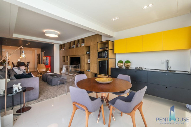 Imagem Apartamento com 3 Quartos à Venda, 179 m² em Centro - Balneário Camboriú Imagem Apartamento com 3 Quartos à Venda, 179 m² em Centro - Balneário Camboriú