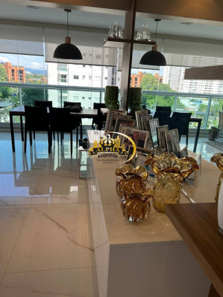 Imagem Apartamento com 3 Quartos à Venda, 200 m² em Alphaville Empresarial - Barueri Imagem Apartamento com 3 Quartos à Venda, 200 m² em Alphaville Empresarial - Barueri