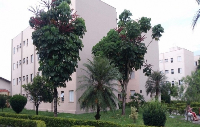 Apartamento com 2 Quartos à Venda,  em Jd. Marcondes - Jacareí