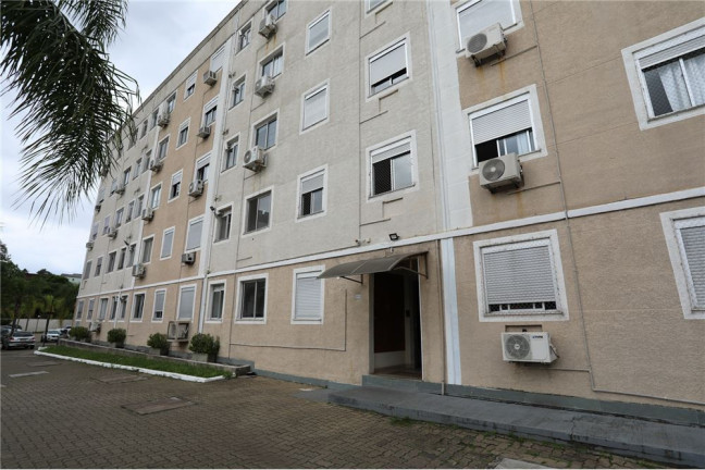 Imagem Apartamento com 2 Quartos à Venda, 71 m² em Jardim Planalto - Porto Alegre