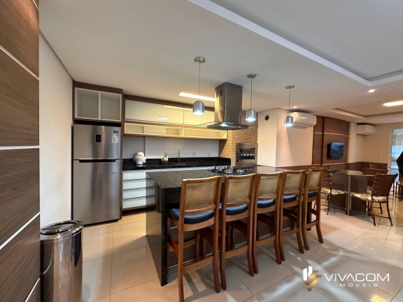 Imagem Apartamento com 3 Quartos à Venda, 80 m² em Abraão - Florianópolis Imagem Apartamento com 3 Quartos à Venda, 80 m² em Abraão - Florianópolis