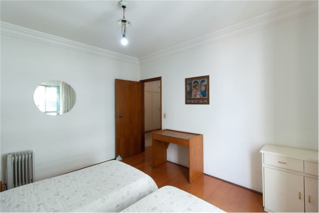 Imagem Apartamento com 3 Quartos à Venda, 253 m² em Aclimação - São Paulo Imagem Apartamento com 3 Quartos à Venda, 253 m² em Aclimação - São Paulo