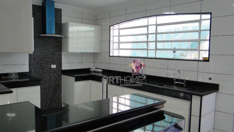 Imagem Sobrado com 4 Quartos à Venda, 270 m² em Jardim Cordeiro - São Paulo
