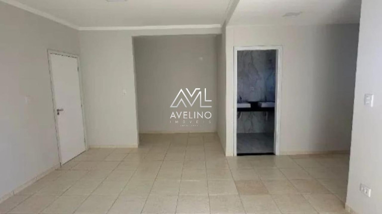 Imagem Sobrado com 3 Quartos à Venda, 225 m² em Monte Castelo - Campo Grande Imagem Sobrado com 3 Quartos à Venda, 225 m² em Monte Castelo - Campo Grande