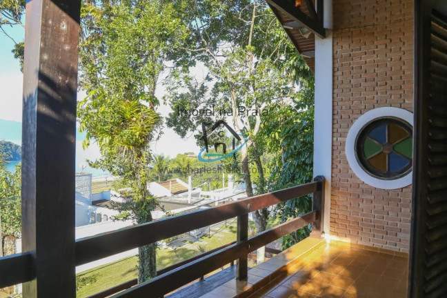 Imagem Casa com 4 Quartos à Venda, 255 m² em Praia Da Cocanha - Caraguatatuba