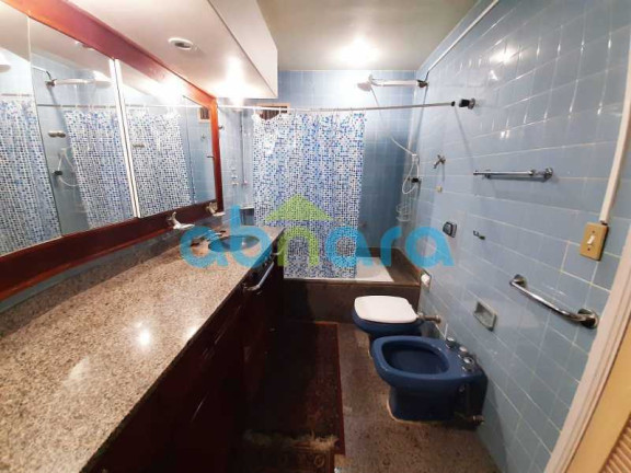 Imagem Apartamento com 4 Quartos à Venda, 165 m² em Copacabana - Rio De Janeiro Imagem Apartamento com 4 Quartos à Venda, 165 m² em Copacabana - Rio De Janeiro